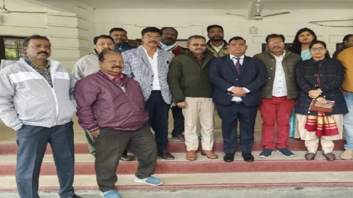 Identity Stuck Due To 'Muslim' Being Written In Khatian, Commission Said - Solution For Caste Certificate Will Be Available Soon