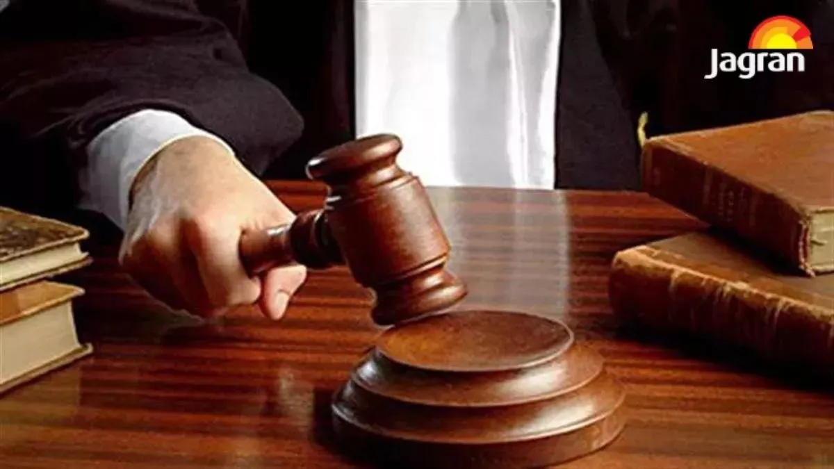 High Court Refused To Give Extension In Service To Officers, Said- This Rule Cannot Be Made