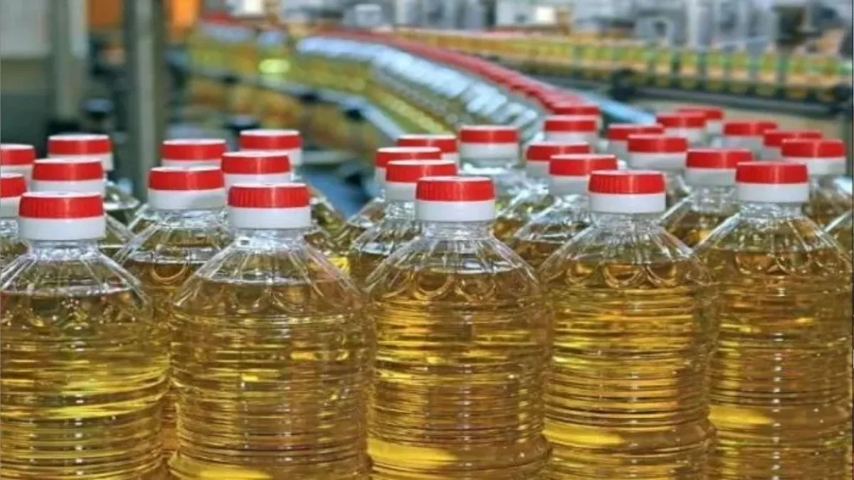 Adulterated Oil Was Being Sold In Lucknow! Food Department Team Raided And Seized 25 Thousand Liters Of Oil