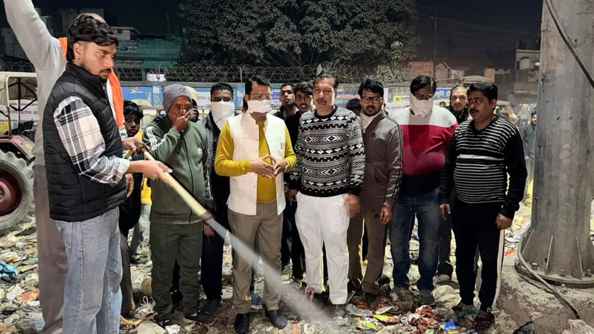 Uttarakhand News: In Rudrapur, Poisonous Gas Caused Burning Sensation In People's Eyes And Difficulty In Breathing.