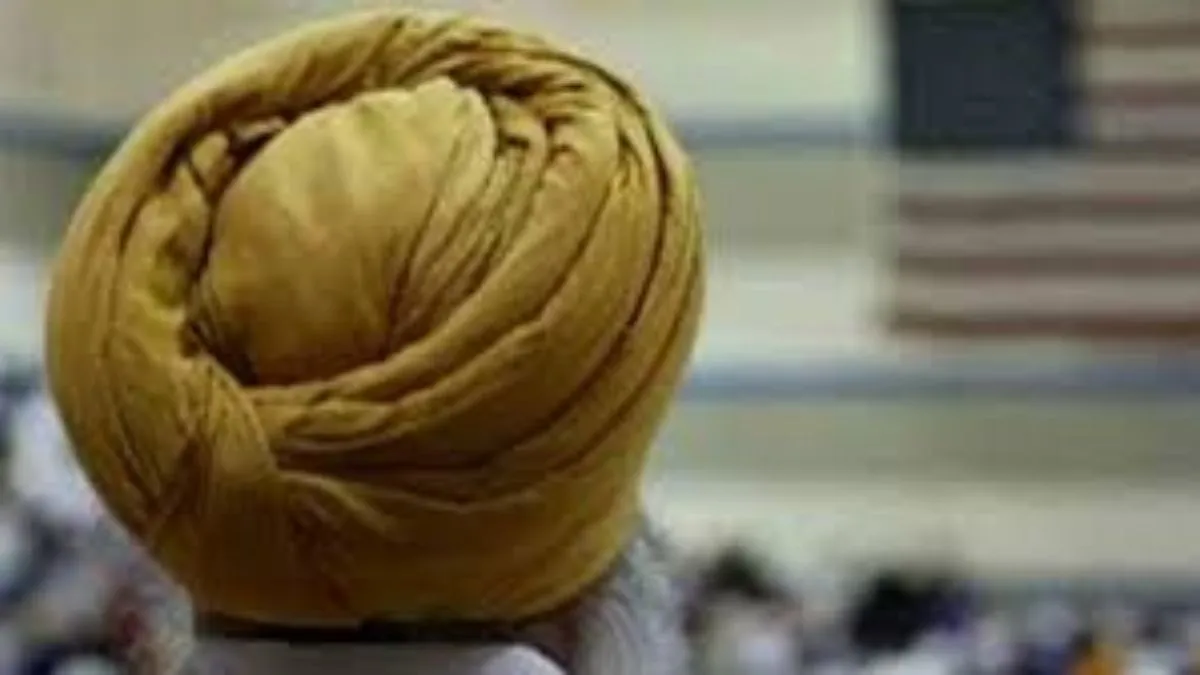 In Meerut, Sikh Student Was Assaulted And His Turban Was Pulled, Threatening Messages Were Sent, Case Filed Against 5 Named And 4 Unidentified Students.