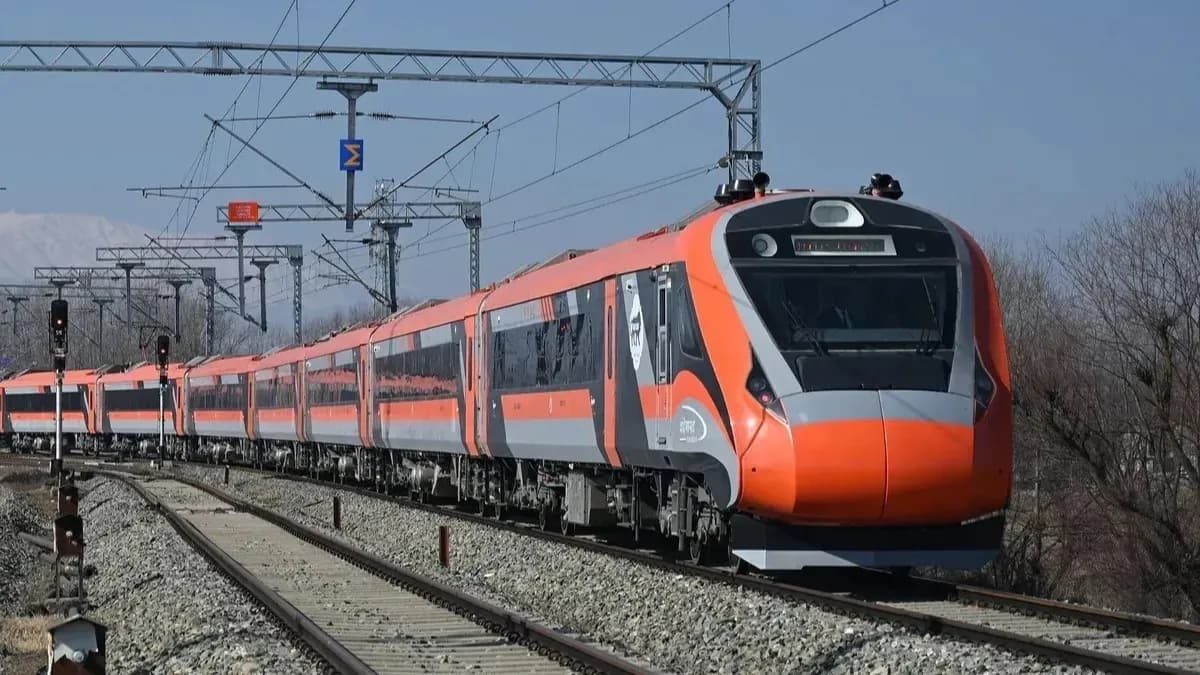 Punjab: Now Vande Bharat Express Will Have Stoppage In Barnala Also, Ravneet Bittu Announced
Now Vande Bharat Express Will Also Have Stoppage In Barnala (File Photo)